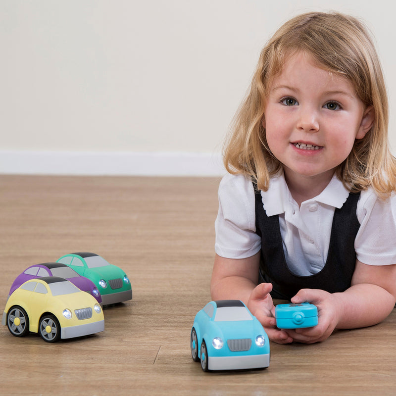 Rechargeable Remote Control Easi-Cars 4pk
