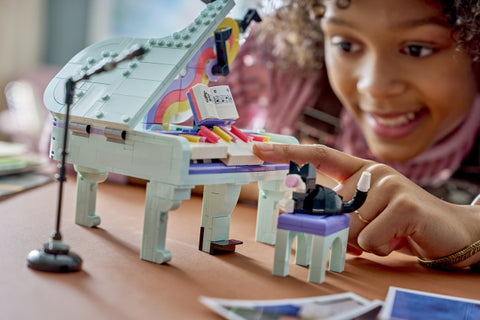 LEGO® (31392) 3-in-1 Music Decor Piano with Cat
