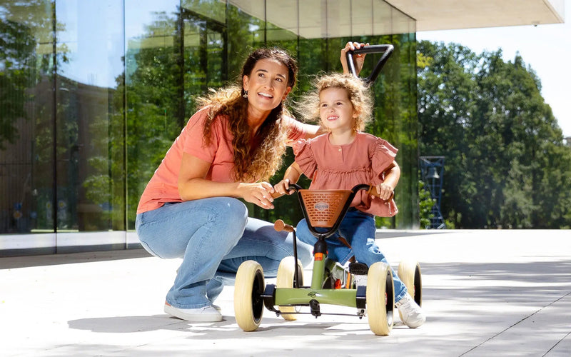 BERG Buzzy Retro Green 2-in-1 Go-Kart, Learning SPACE