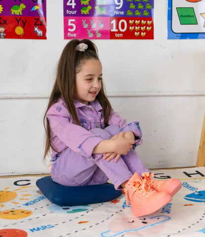 Bouncyband® Smooth Wiggle Seat, Learning SPACE
