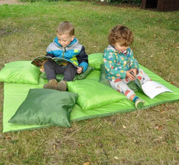 CUSHIONS AND MAT OUTDOOR SETS (7PK), Learning SPACE
