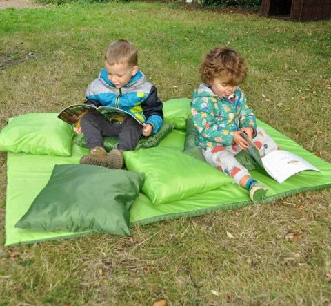 CUSHIONS AND MAT OUTDOOR SETS (7PK), Learning SPACE