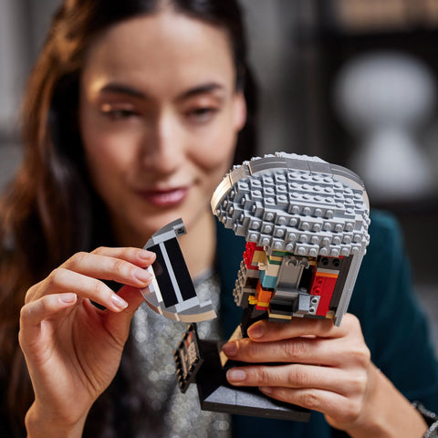 LEGO® (75328) Star Wars™ - The Mandalorian™ Helmet-Building Blocks,Christmas 2025,Fine Motor Skills,Games & Toys,LEGO®-Learning SPACE