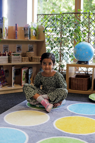 Lake Circles Placement 2x2m Carpet, Learning SPACE