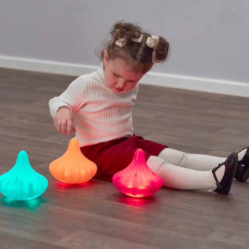Light Up Twist & Turn Spinning Tops, Learning SPACE
