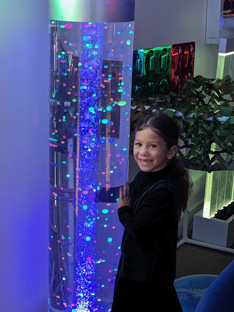 Lumina Extra Wide 1.5m Bubble Tube - With Bracket, Learning SPACE