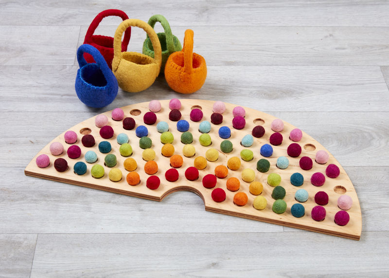 Rainbow Felt Ball Play Palette, Learning SPACE
