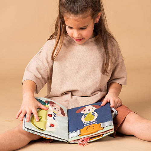 Taf Toys Fantasy Busy Book - Opposites, Learning SPACE