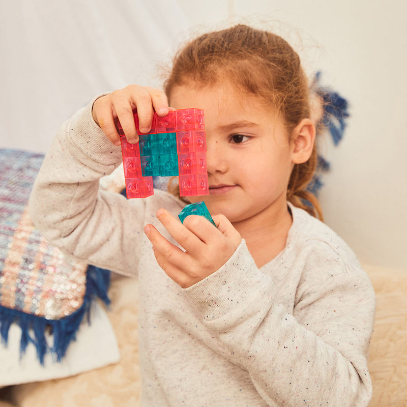 Translucent Linking Cubes, Learning SPACE