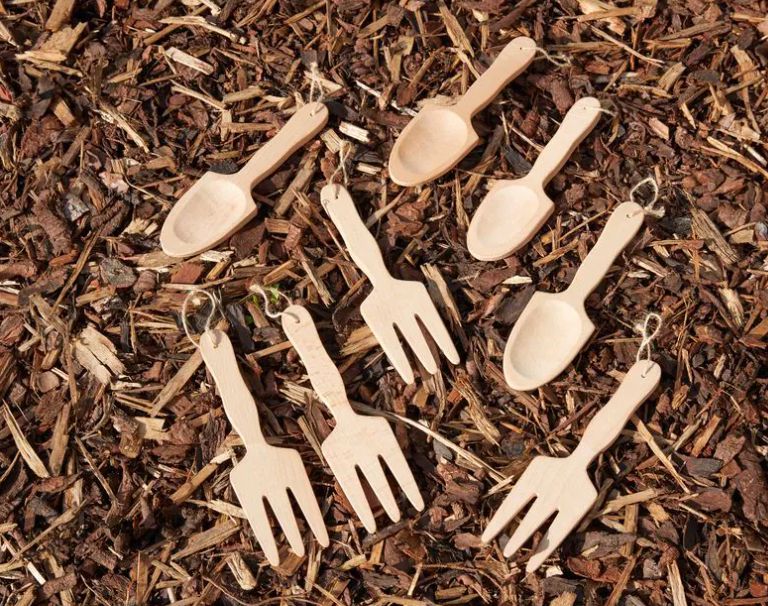 Wooden Gardening Set (8Pk), Learning SPACE