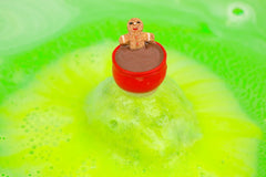 Zimpli Gingerbread Surprise Baff Bombz, Learning SPACE